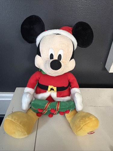 Disney christmas mickey mouse - mickey,