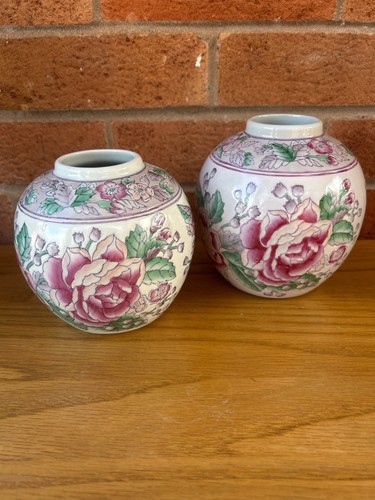 Pair vintage chinese famille - vintage,