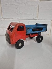 Triang tipping lorry 1950s