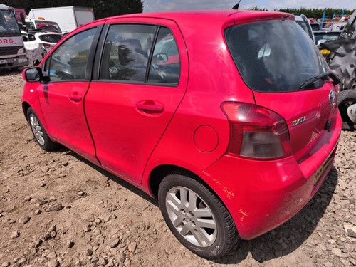 Toyota yaris 2005 2010 - toyota, window
