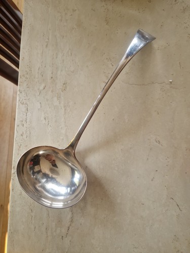 Hugee vintage silver - hugee, co