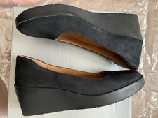 Vionic Ladies Wedge Heel