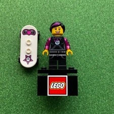 Genuine Lego Skater Girl Minifigure (CMF - Used - Series 6 - COL092)