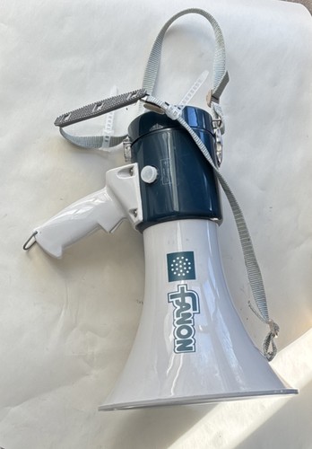 Fanon megaphone portable - megaphone,