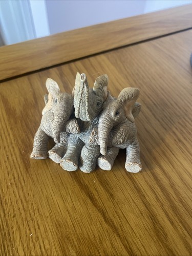 Tuskers family time elephant - tuskers,