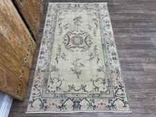 4x7 Beige Green Vintage