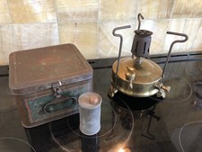 Optimus No1  stove with lion / claw feet