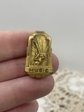 Vintage Art Deco Herald