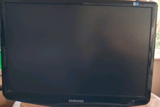 Samsung Syncmaster PC Monitor Screen 2232BW 22" 1680 x 1050 16:10 DVI VGA Black 