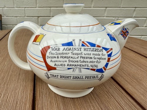 Crown ducal commemorative ww2 - crown,