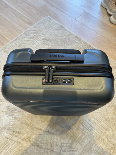 Samsonite element cabin - /,