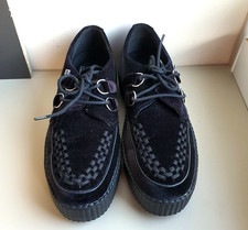 T.U.K. Black Velvet Viva Mondo