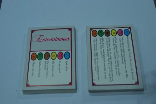 Trivial pursuit entertainment - trivial,