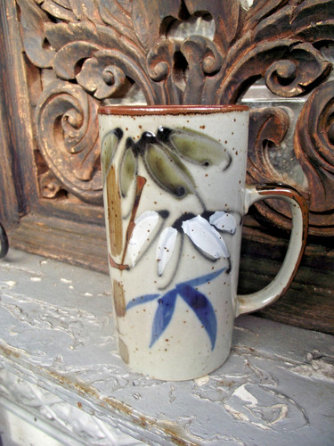 Beautiful vtg hand crafted - beautiful,