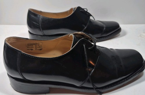 Samuel windsor hand made - hand,