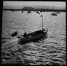 A MOTOR LAUNCH IN HARBOUR C1920 Magic Lantern Slide PHOTO BOAT