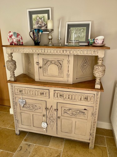 Shabby chic farmhouse - shabby, dresser
