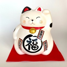 Maneki Neko Lucky Cat Money