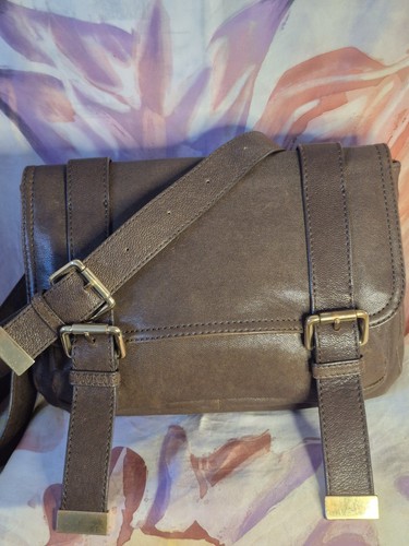 Pied terre brown - à,