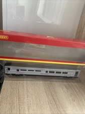 R4667 Hornby OO Gauge East