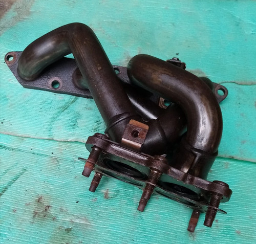Exhaust manifold 6 - mg, stud