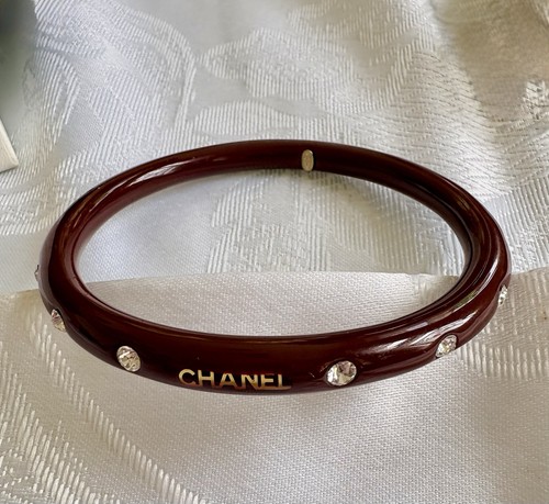 Vintage chanel burgundy resin - burgundy,