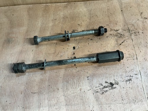 Honda rear rack spacer bolt - rack,
