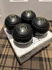 Taylor Ace Lawn Bowls Size 4