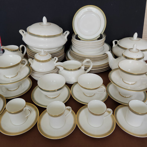 Royal doulton clarendon - royal,