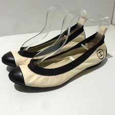 Chanel cream black leather ballet shoes EU 36 UK 3 VGC flats cap toe logo quilt