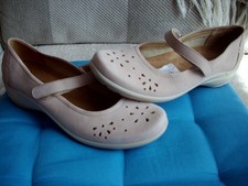 Size beige flat - beige,