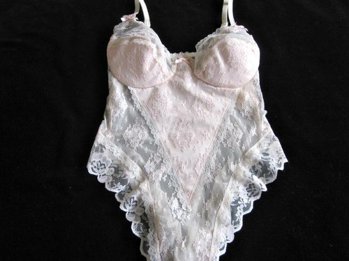 Vintage pink ivory - vintage, m