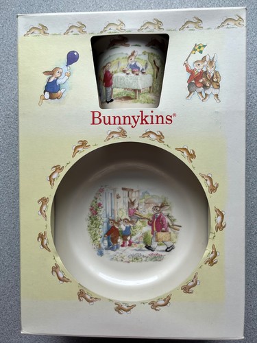 Royal doulton bunnykins - royal,