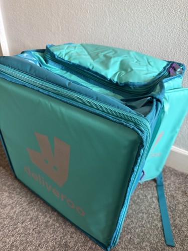 Deliveroo large food delivery - deliveroo,