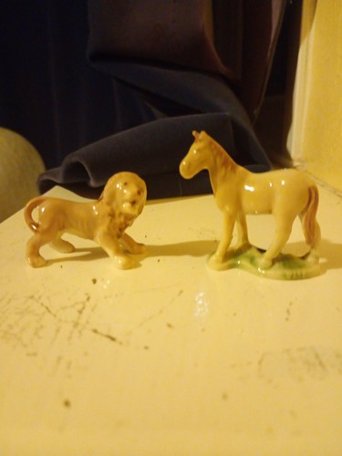 Porcelain miniature figurines