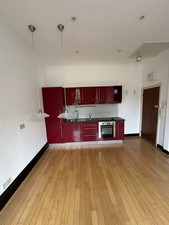 Kitchen Units with Worktops and Appliances