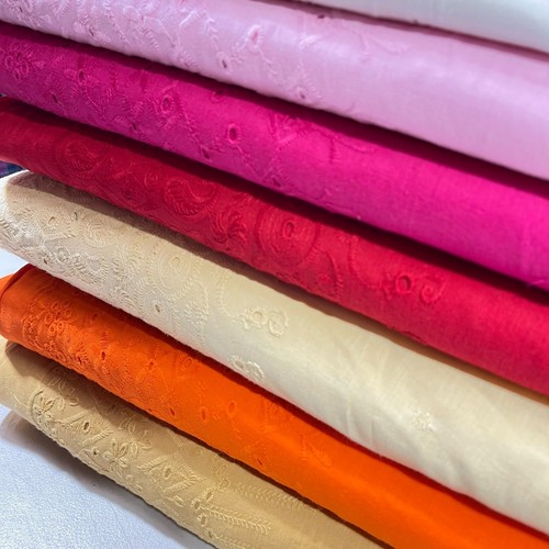 100 cotton lawn broderie - 100%,