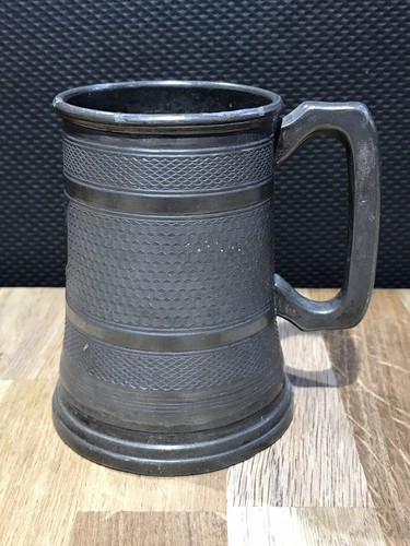 Glass bottom tankard 1874