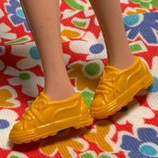 Vintage Sindy Doll Shoes
