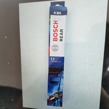 Bosch Rear Wiper Blade 300mm H301 Corsa / Clio / 308 / Juke / Qashqai / Cmax etc