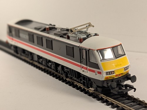 Hornby gauge class 90 - oo,