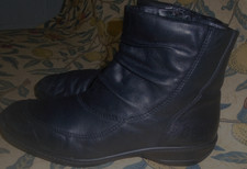 HOTTER STD CATRINA BLACK LEATHER ANKLE BOOTS,SIDE ZIPS 1''WEDGES, FURRY LINING 6