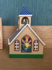 Sylvanian Families Little World Wedding Chapel