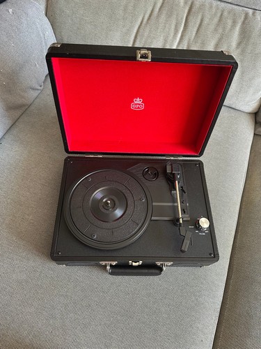 Gpo attache record player - attache,