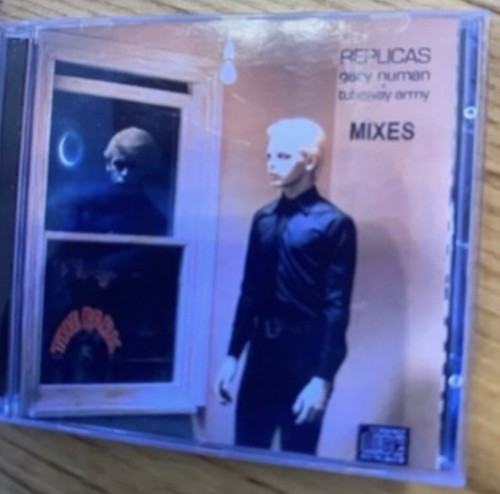 Gary numan replicas - gary,