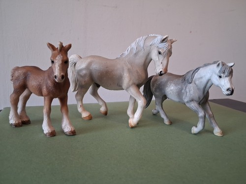 Schleich horses - 3, x