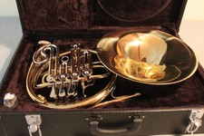 Valve french horn with case - valve,
