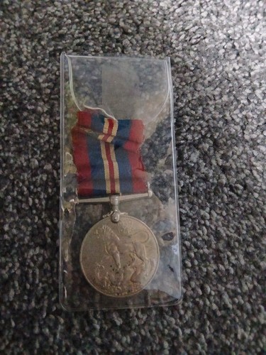 Wwll 1939 war medal - 1939/45,