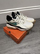 BRAND NEW 2005 NIKE AIR MAX 93
