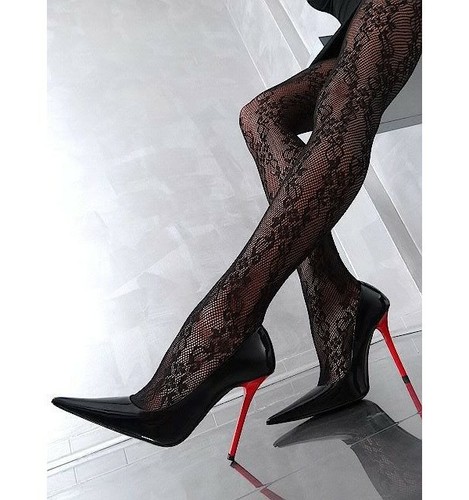 Womens extreme pointed toe - extreme,